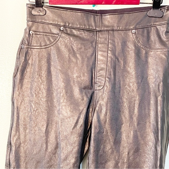 Spanx Size Medium Black Leather Like Pant Noir Skinny Pull On‎ Legging - Picture 3 of 5